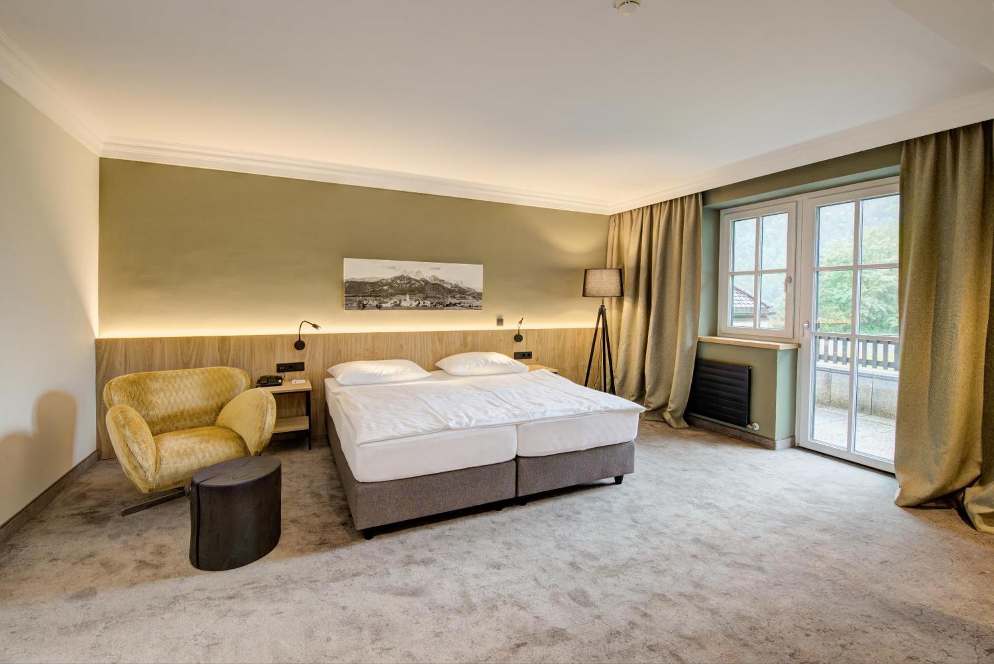 Hotel Gut Brandlhof Saalfelden Esterno foto