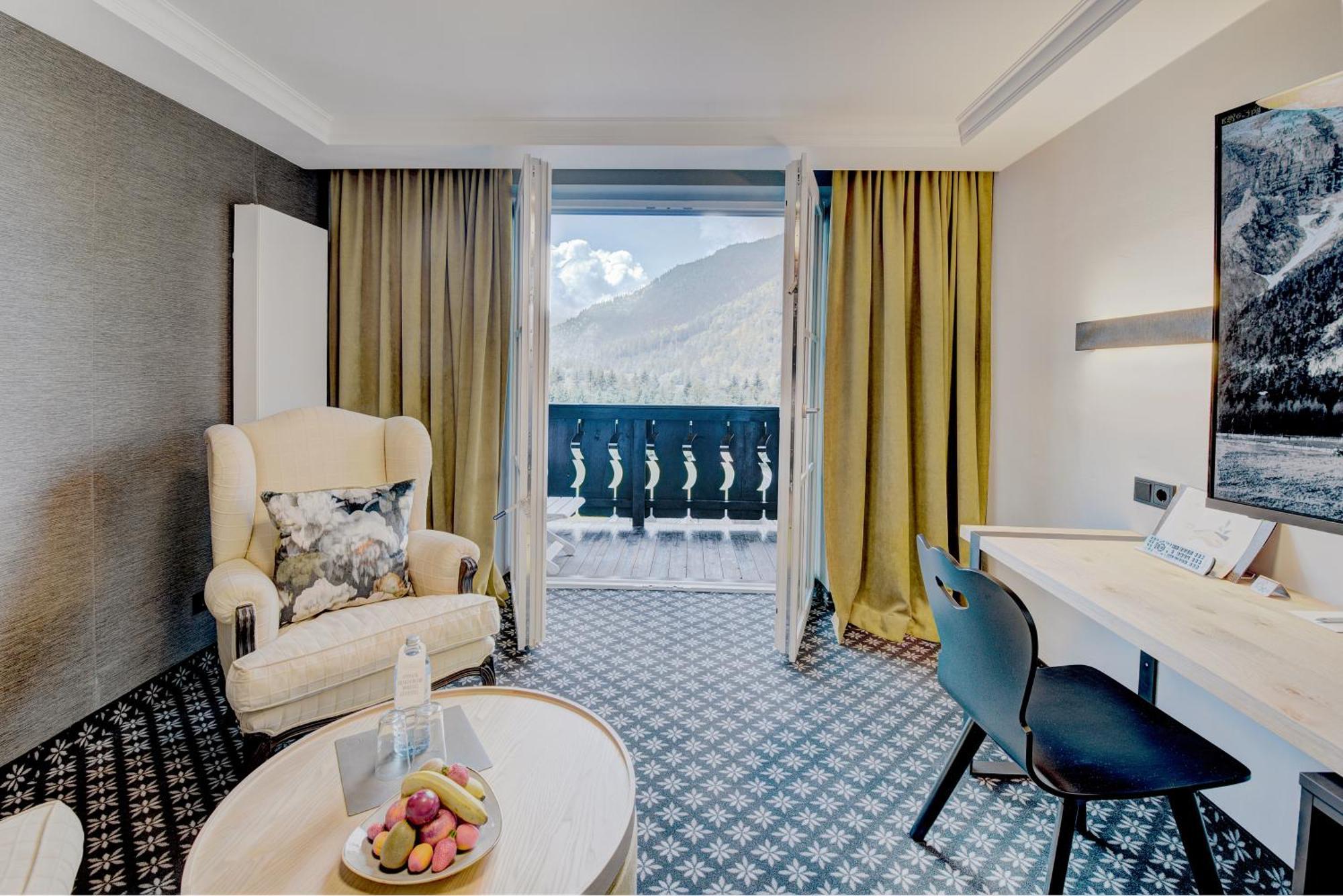 Hotel Gut Brandlhof Saalfelden Esterno foto