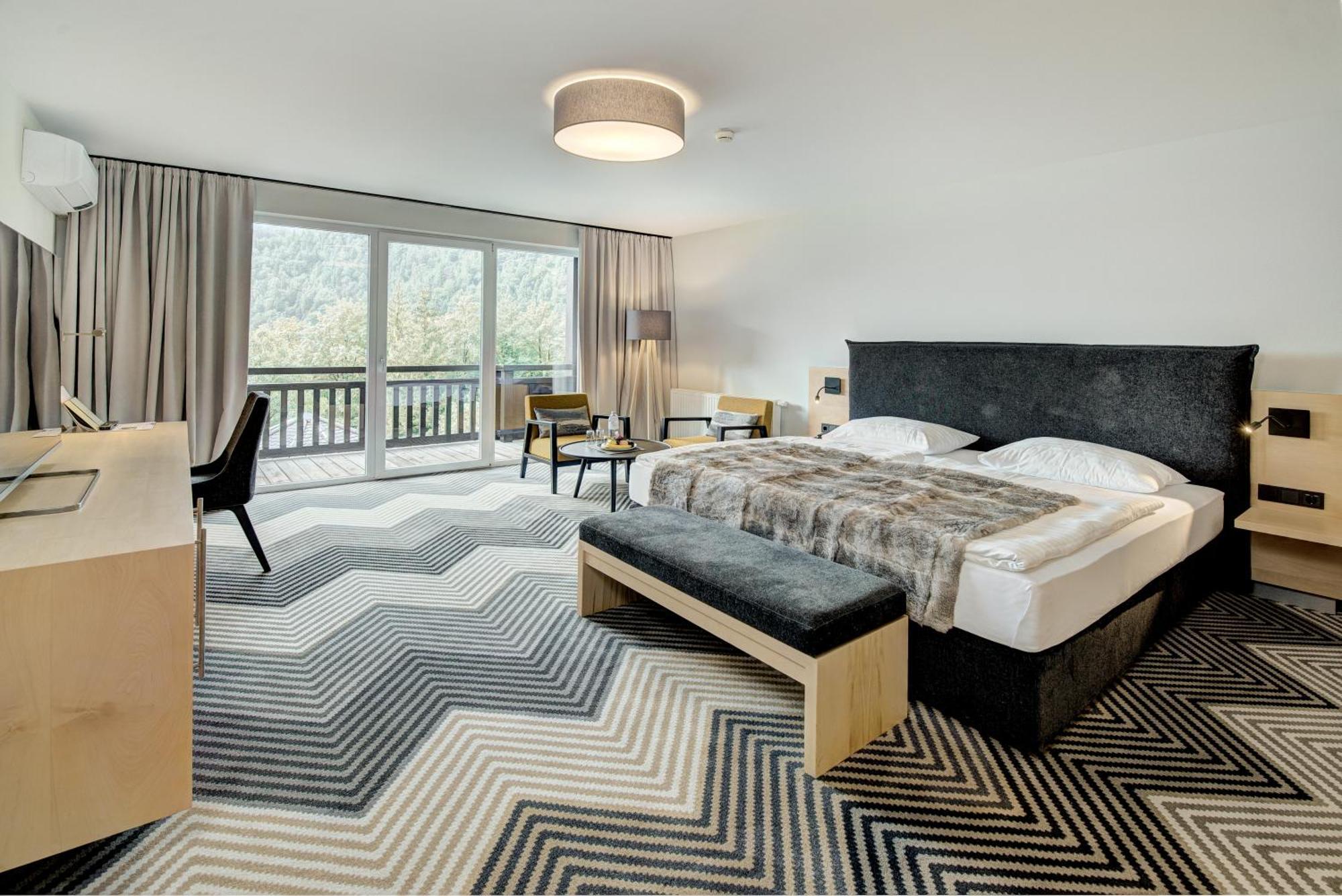 Hotel Gut Brandlhof Saalfelden Esterno foto