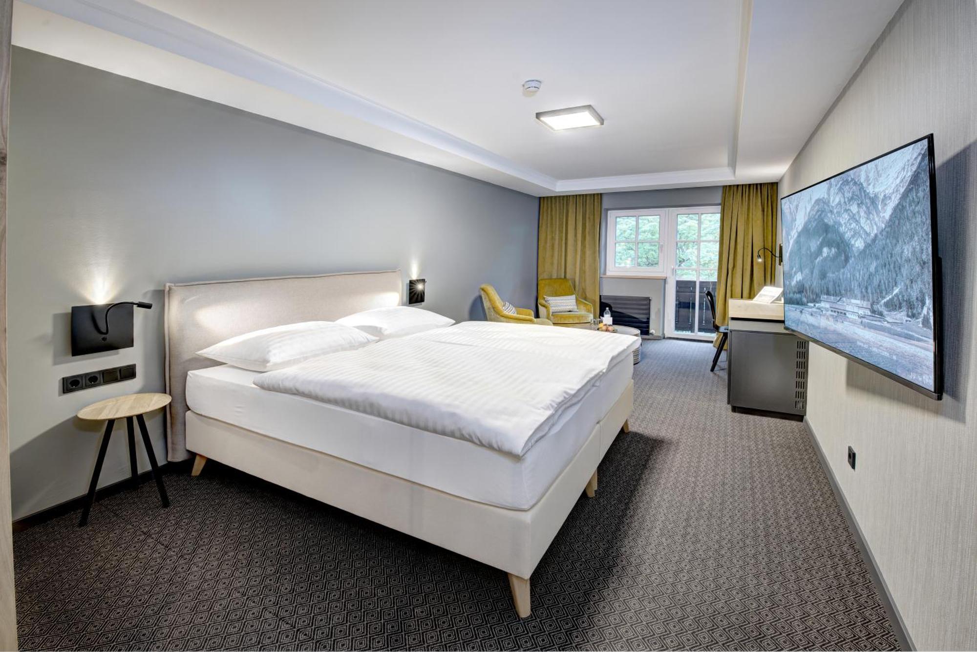 Hotel Gut Brandlhof Saalfelden Esterno foto